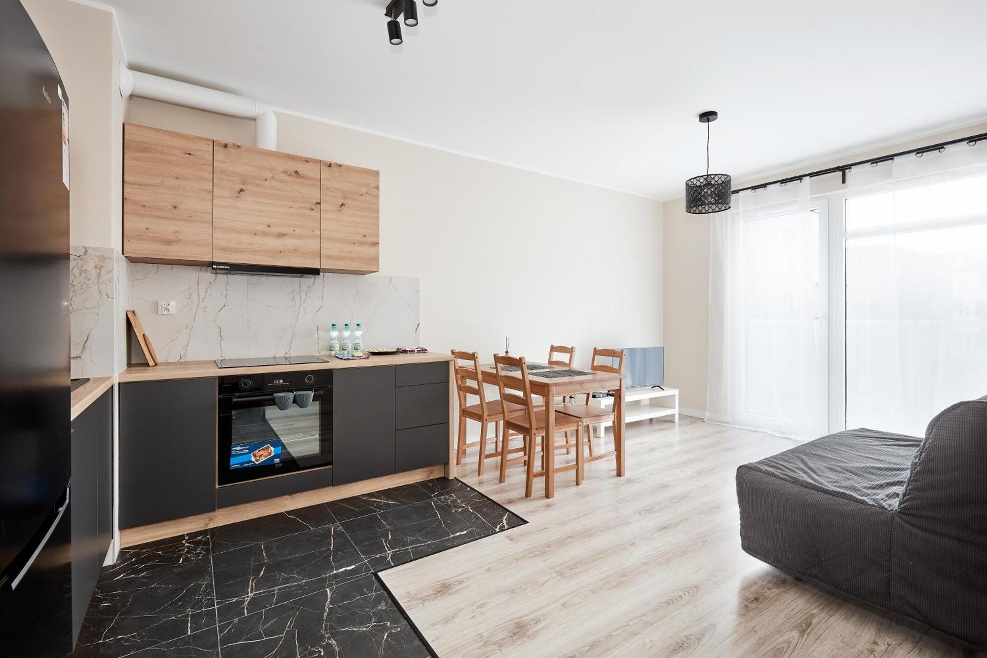 Apartment Airport Homely