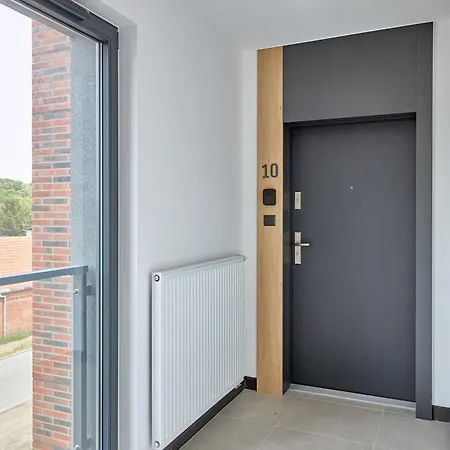 Poznan Airport Homely Apartment Exterior photo