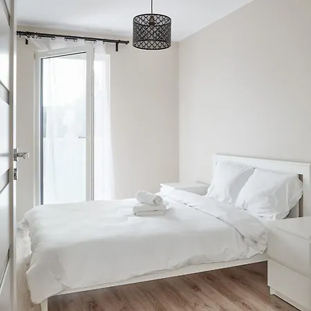 Poznan Airport Homely Apartment Exterior photo